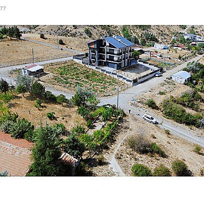 MERKEZİ KONUMDA TEK TAPU ELEKTRİK – SU – DOĞALGAZLI ARSA